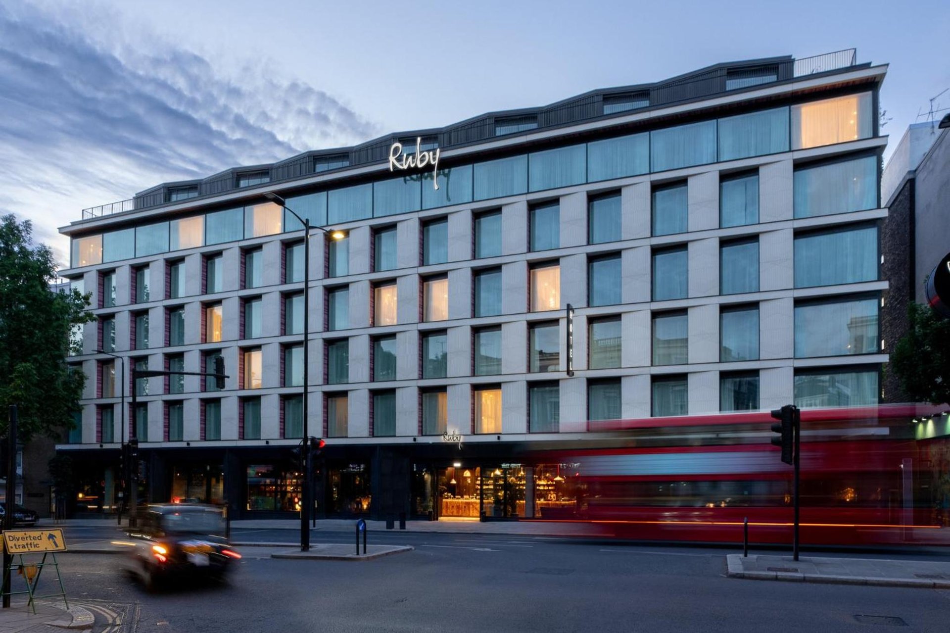 Ruby Zoe Hotel London photo 4
