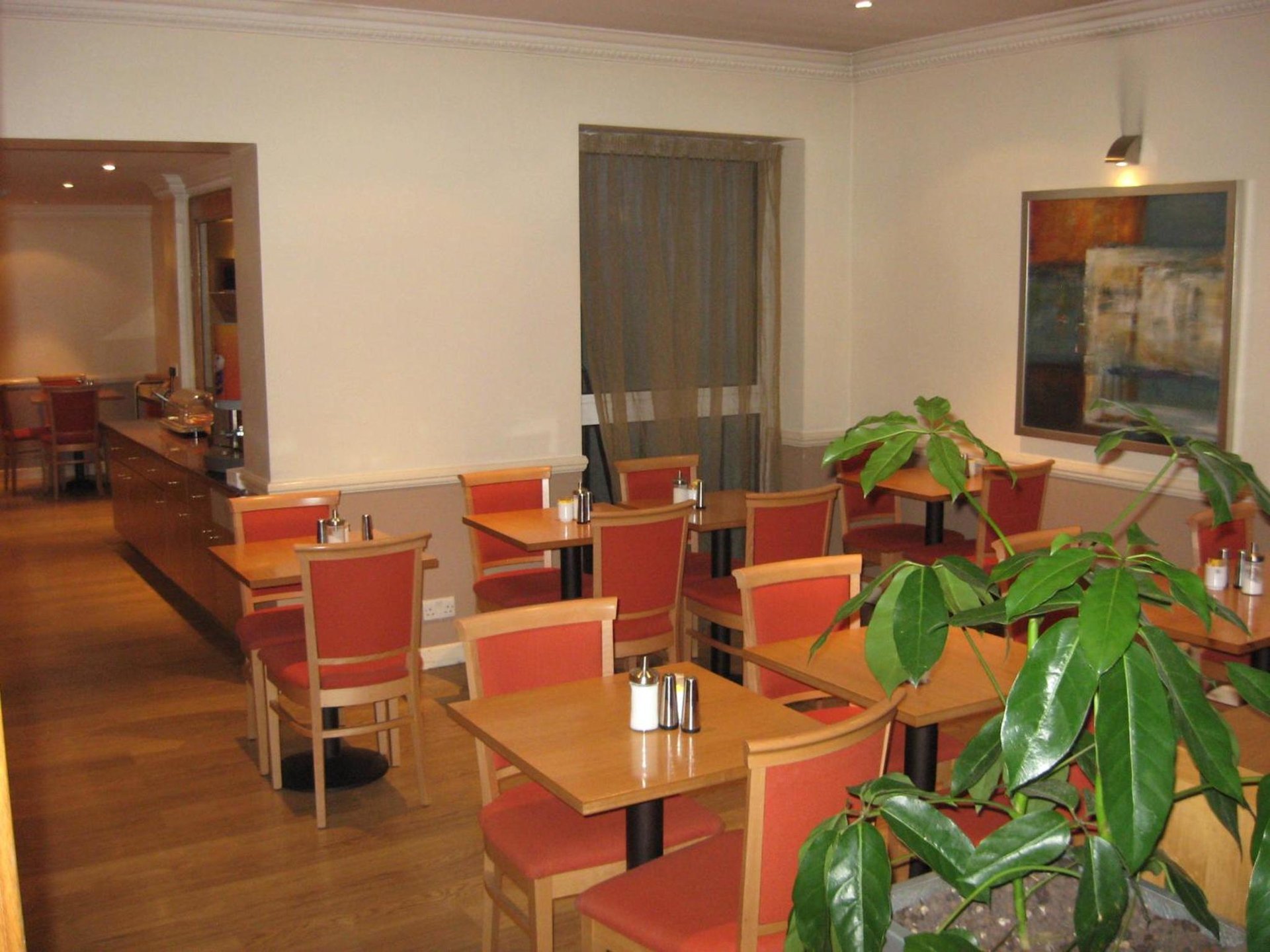Americana Hotel photo 3