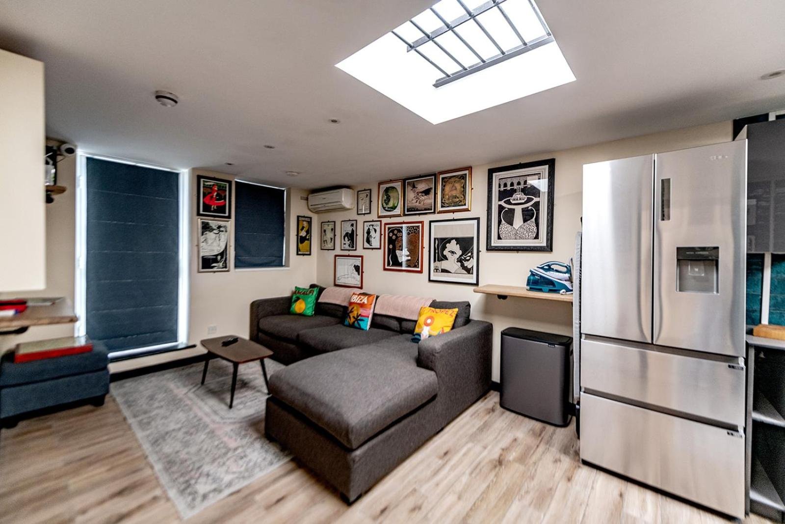 82A Dalston Lane Terrace photo 3