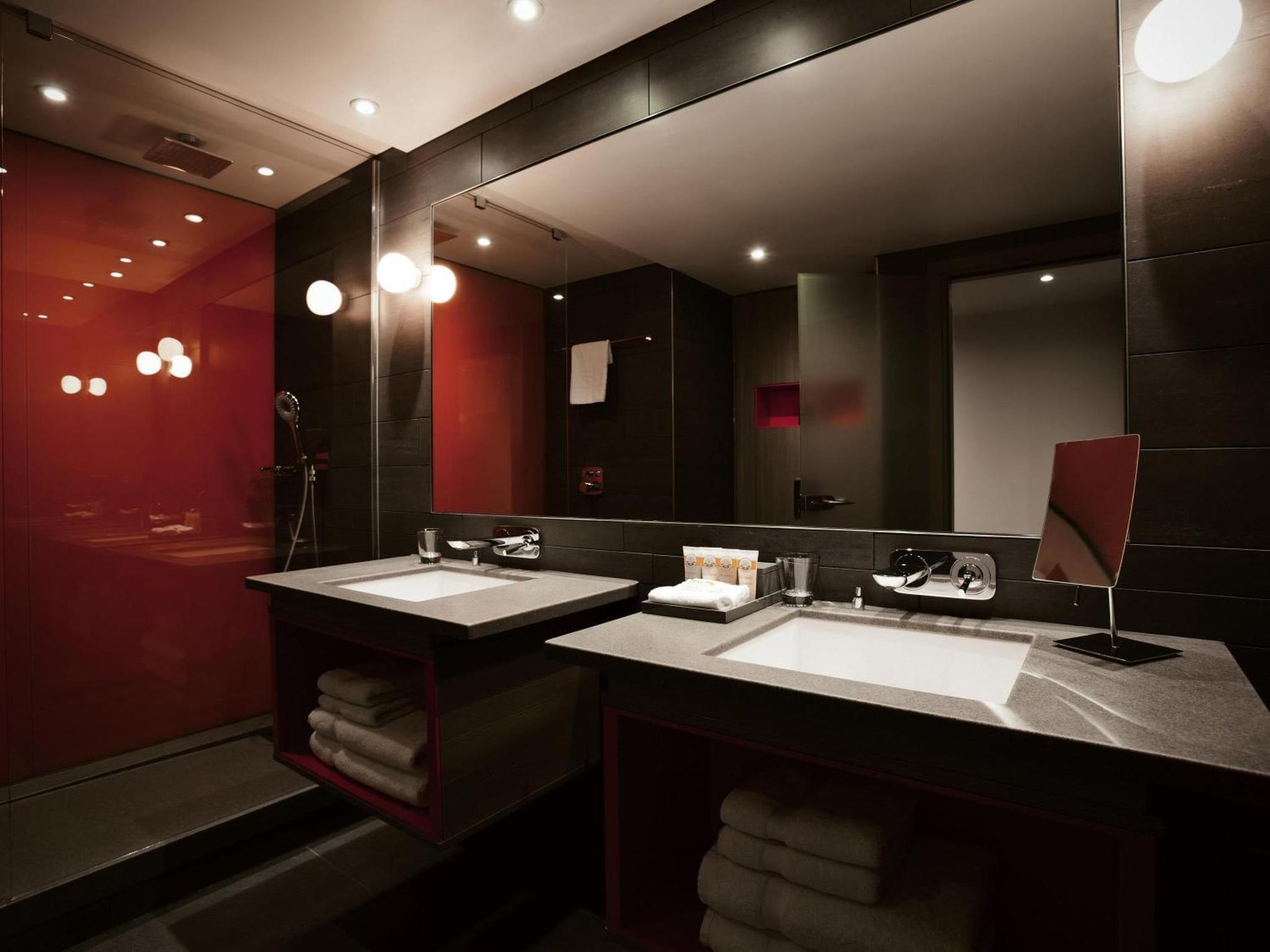 Pullman London St Pancras photo 2