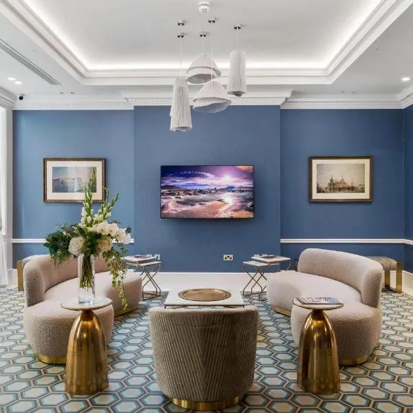 Commodore Hotel — Paddington & Bayswater, London