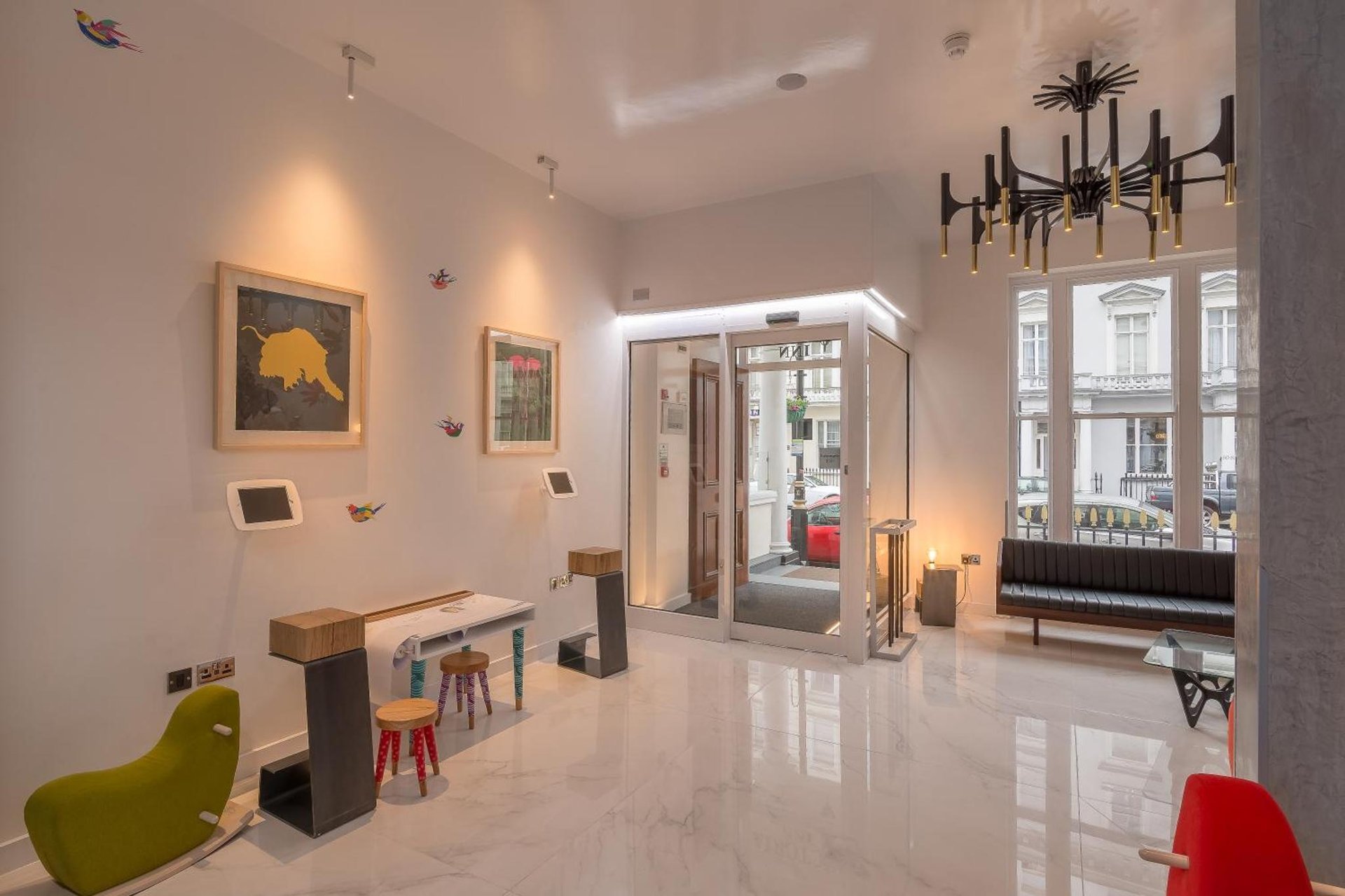 Victoria Inn London - Image 2