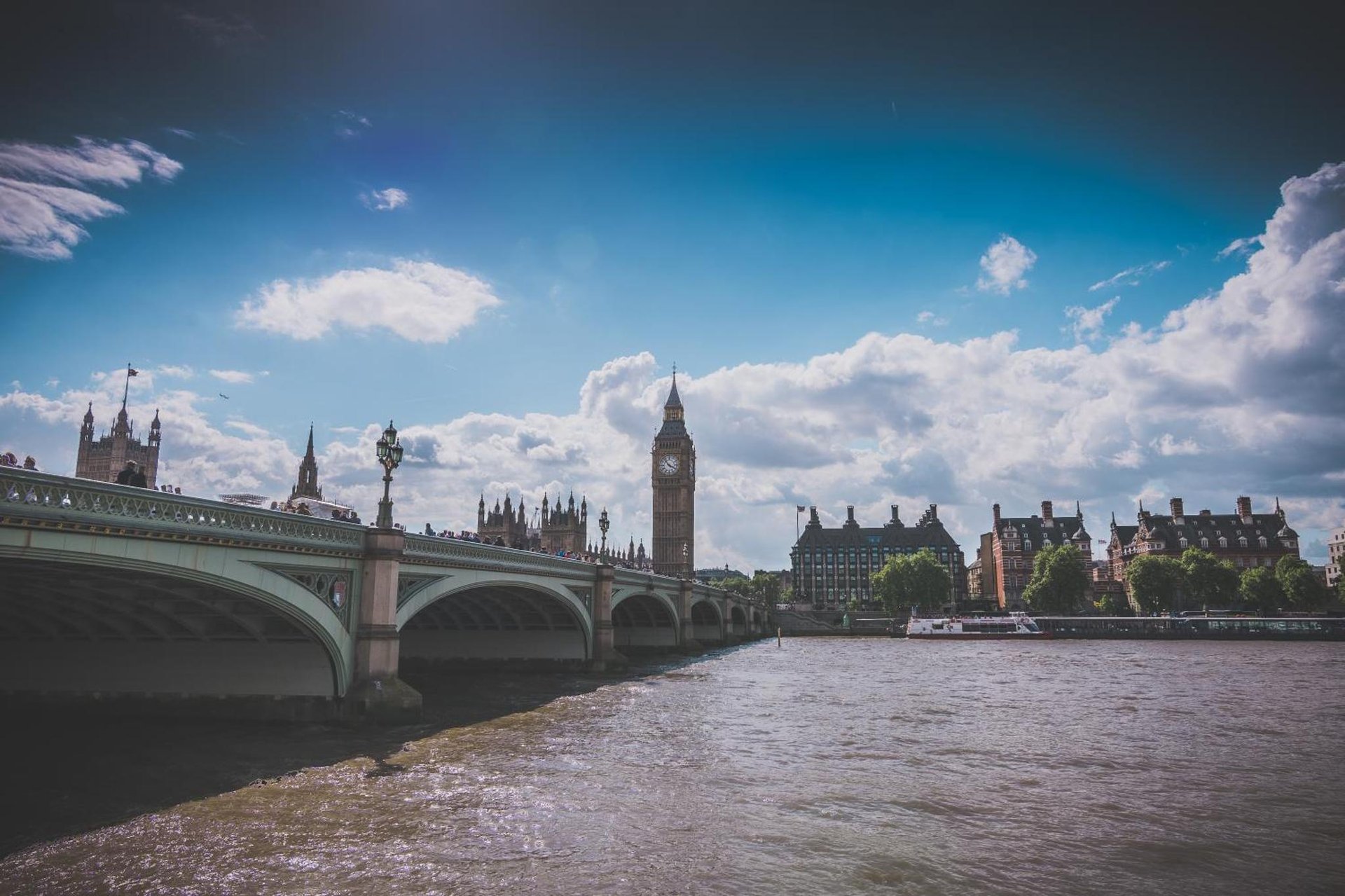 Victoria Inn London - Image 1