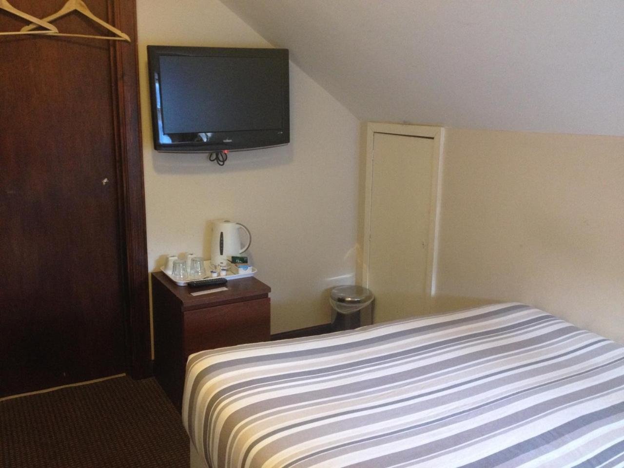 Photo of Basic Double Room with External Bathroom #4