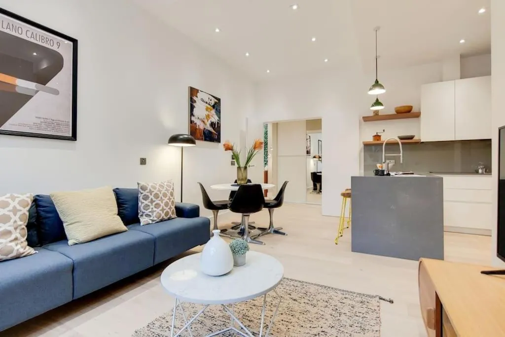 9 Borough Apartments - Spacious 2-Bed, 2-Bath Steps from London Bridge