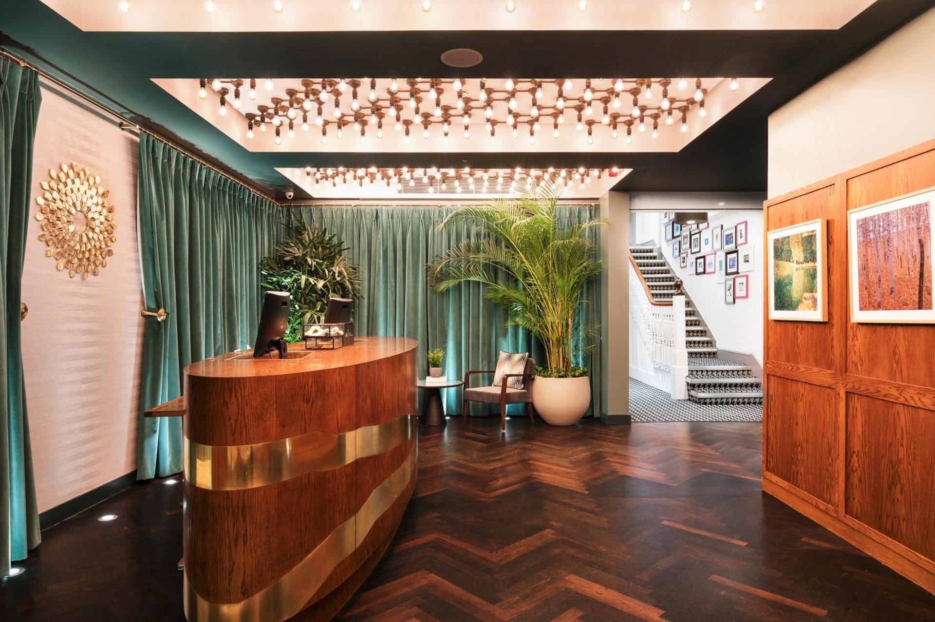 Hotel Indigo London - Kensington by IHG photo 4