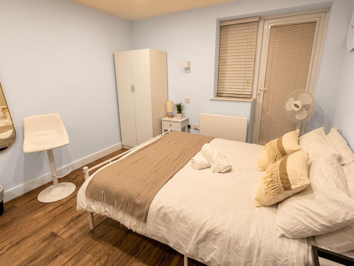 3 Central London Studios near Shoreditch photo 4