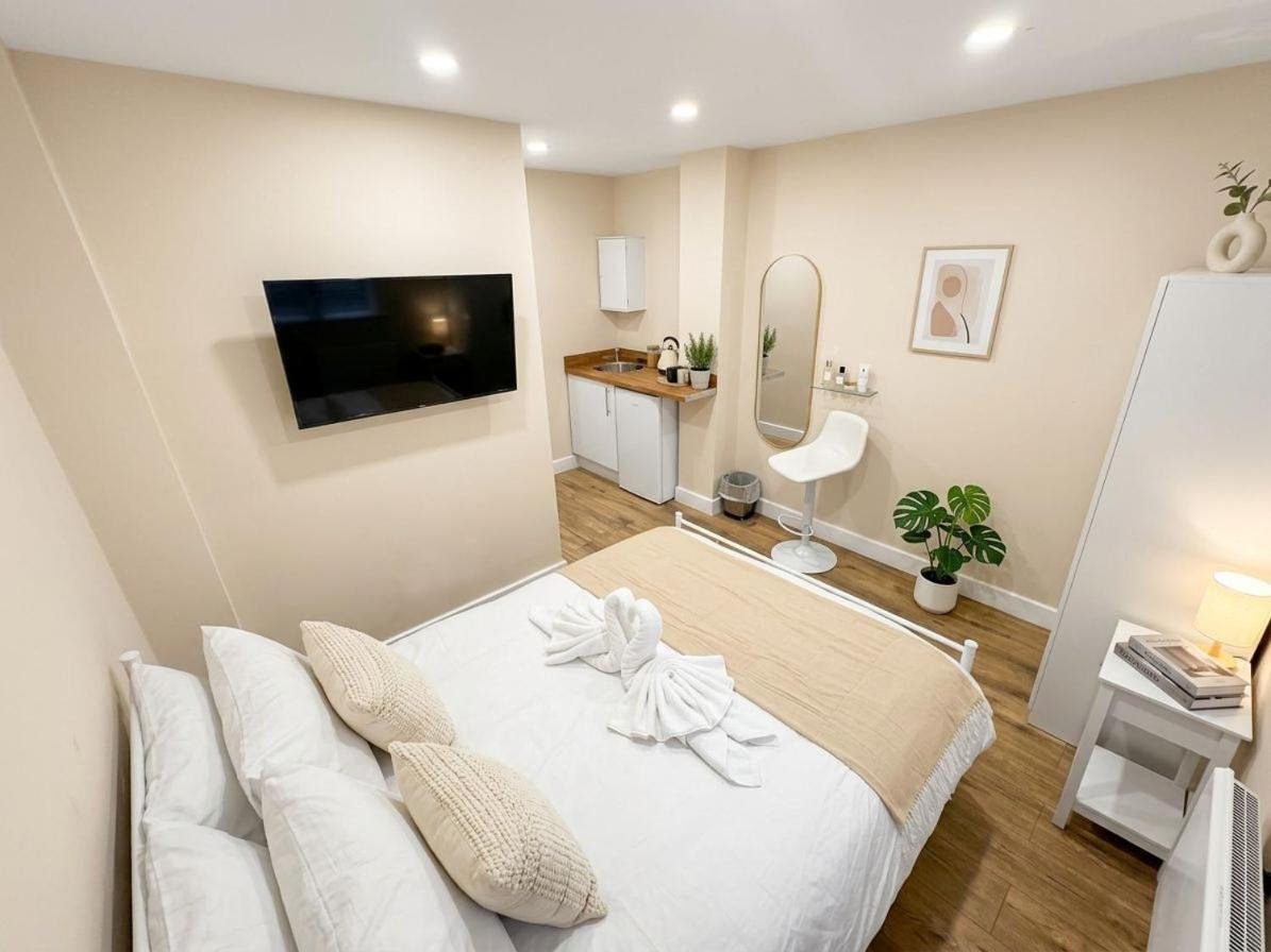 3 Central London Studios near Shoreditch — Shoreditch & East London, London