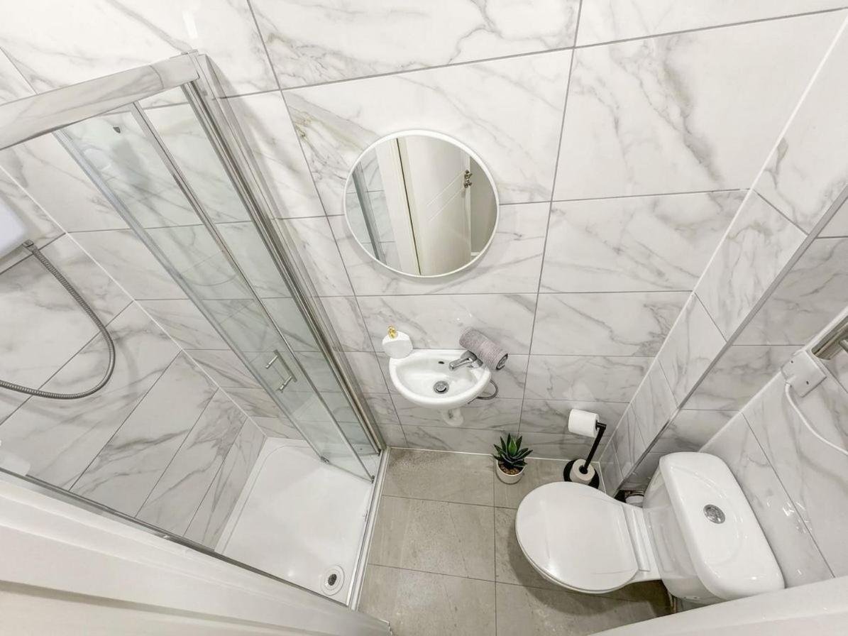 3 Central London Studios near Shoreditch photo 1