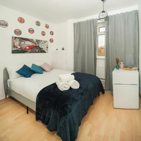 3 of 5 Room Cozy, spacious and modern in Camden Town