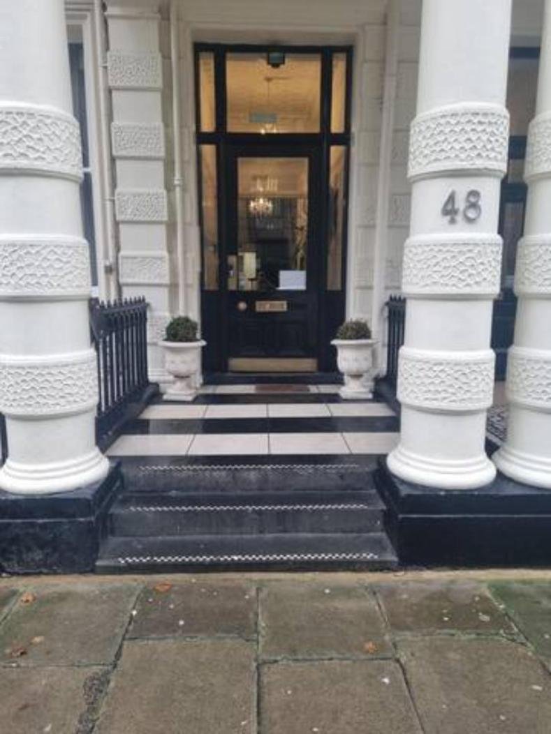 Cosy flat by Hyde Park- 15 photo 3