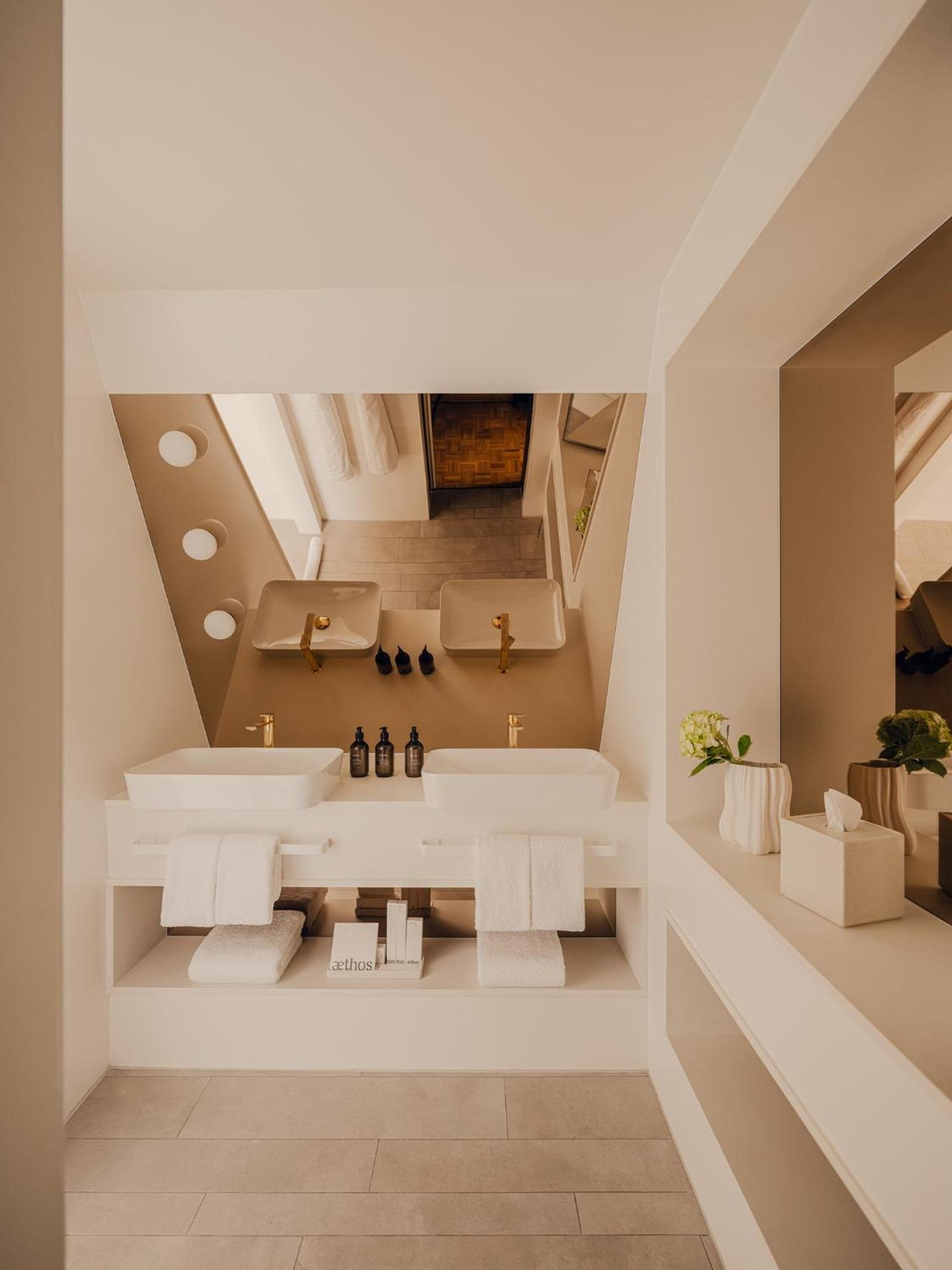 Aethos Hotel London Shoreditch photo 2
