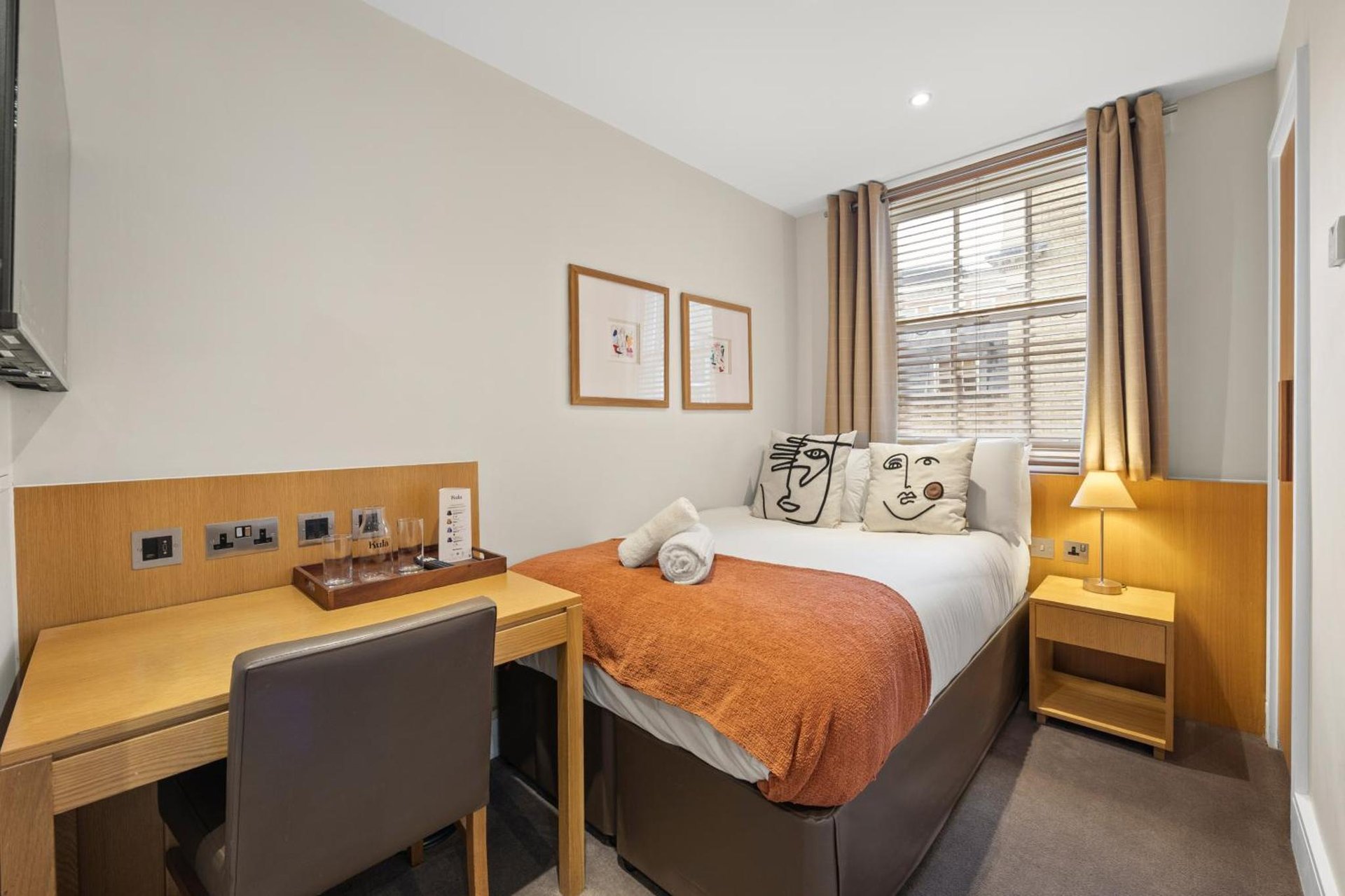 Stay Kula London - Kensington photo 1