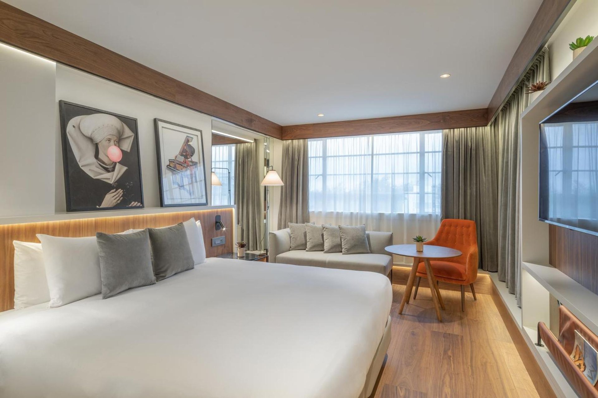 Melia White House Hotel photo 1