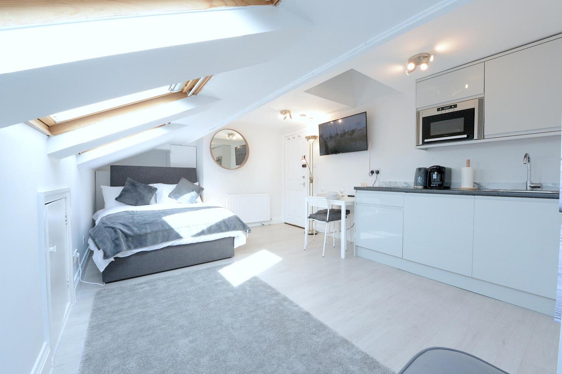 Stylish Studios by Luxestays Shepherds Bush photo 3