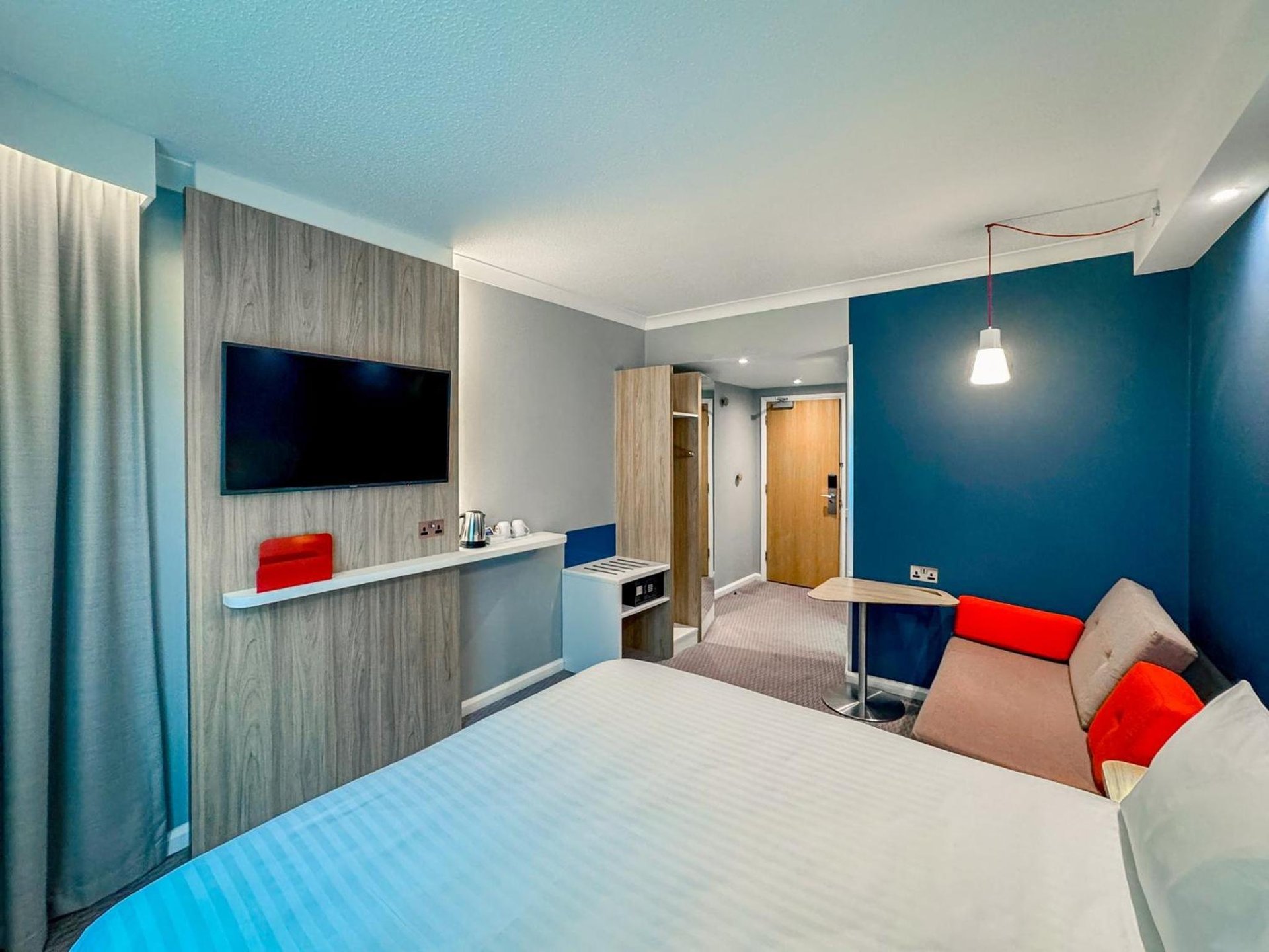 Holiday Inn Express London Stratford by IHG photo 4