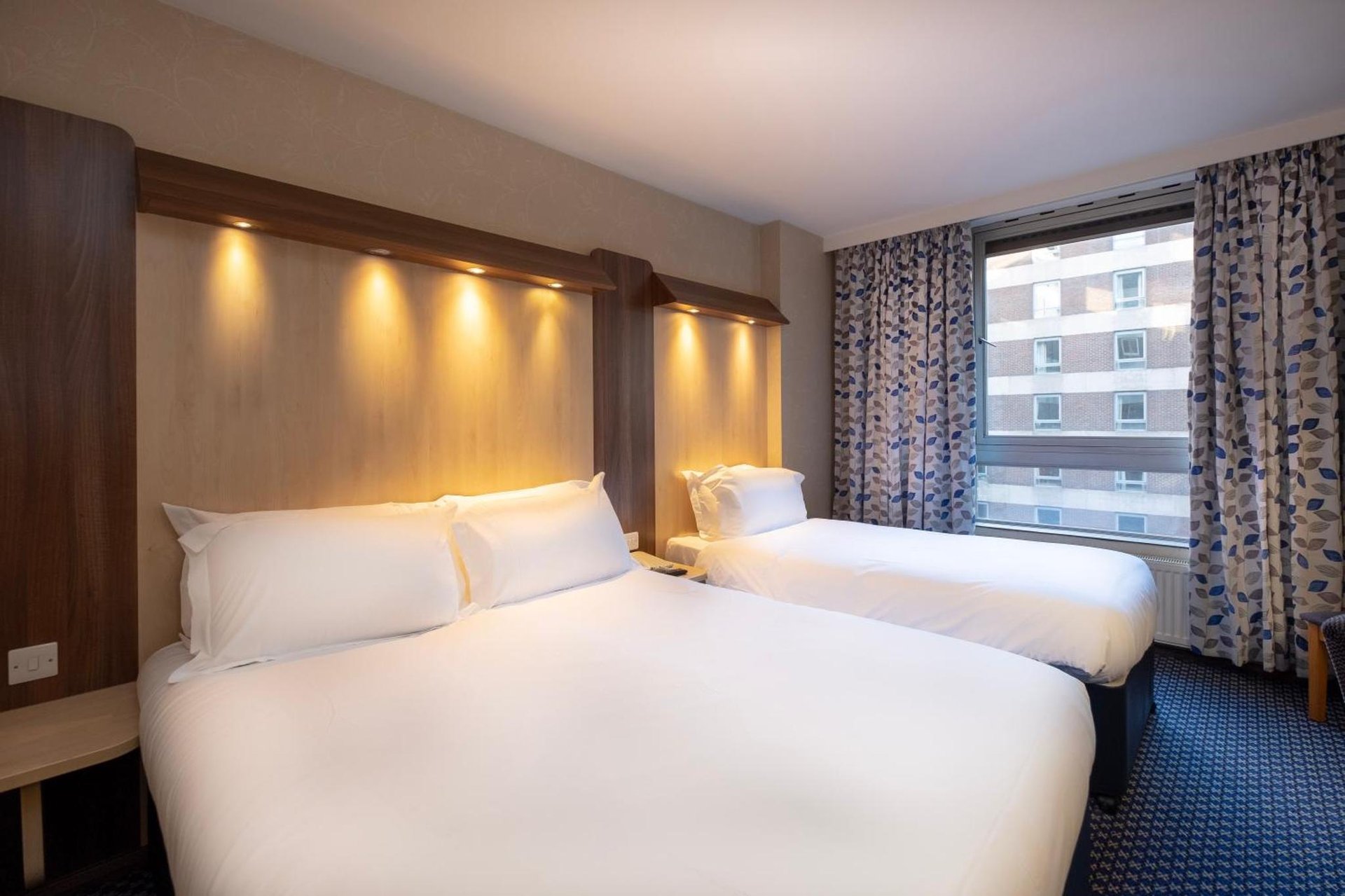 Royal National Hotel photo 1