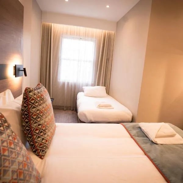 Oxford Hotel — Greater London, London