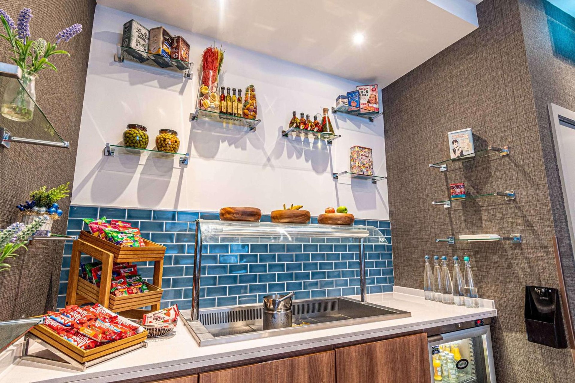 DoubleTree by Hilton London Angel Kings Cross photo 2