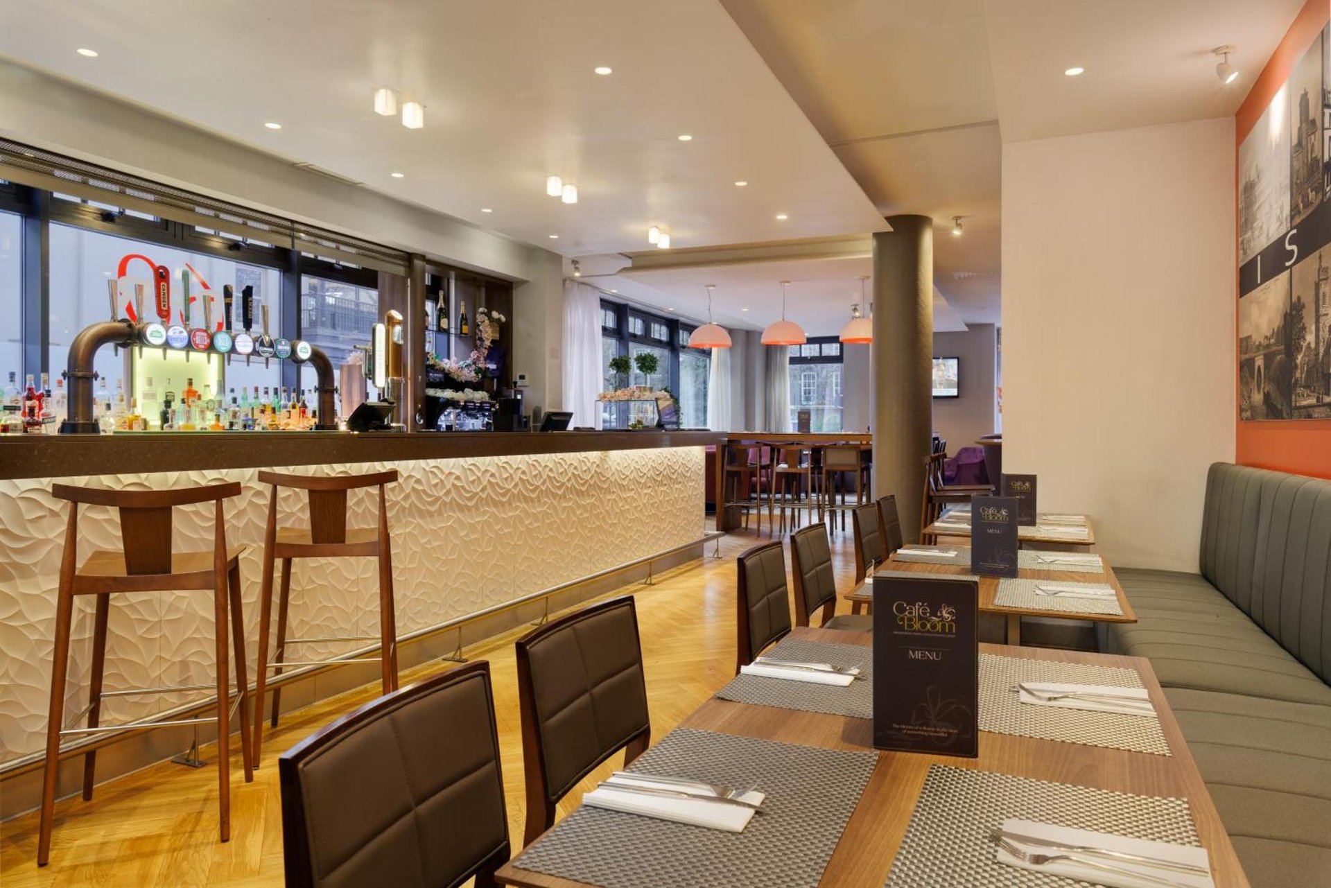 DoubleTree by Hilton London Angel Kings Cross photo 3