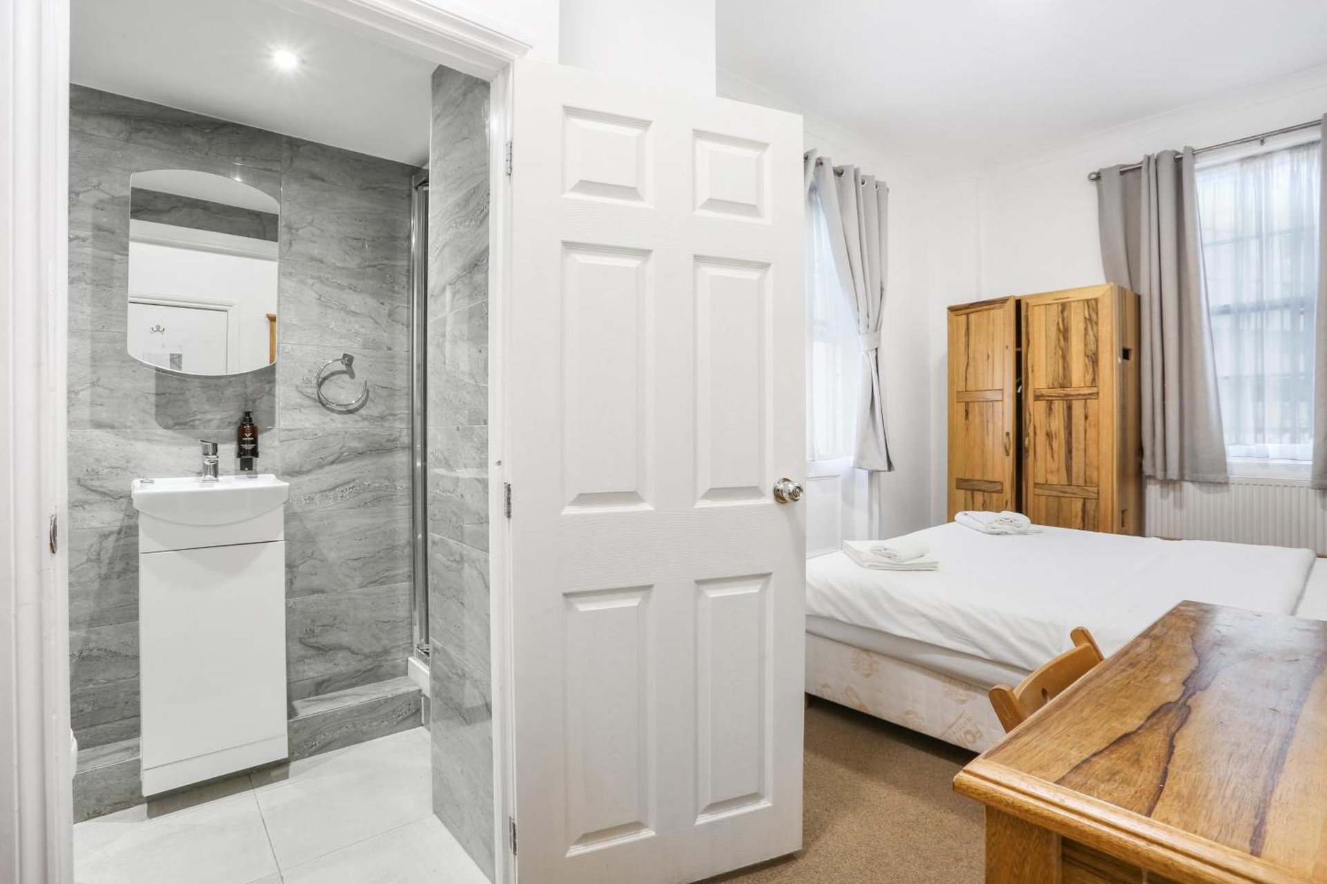 BeiRoom Hyde Park Apartments photo 2