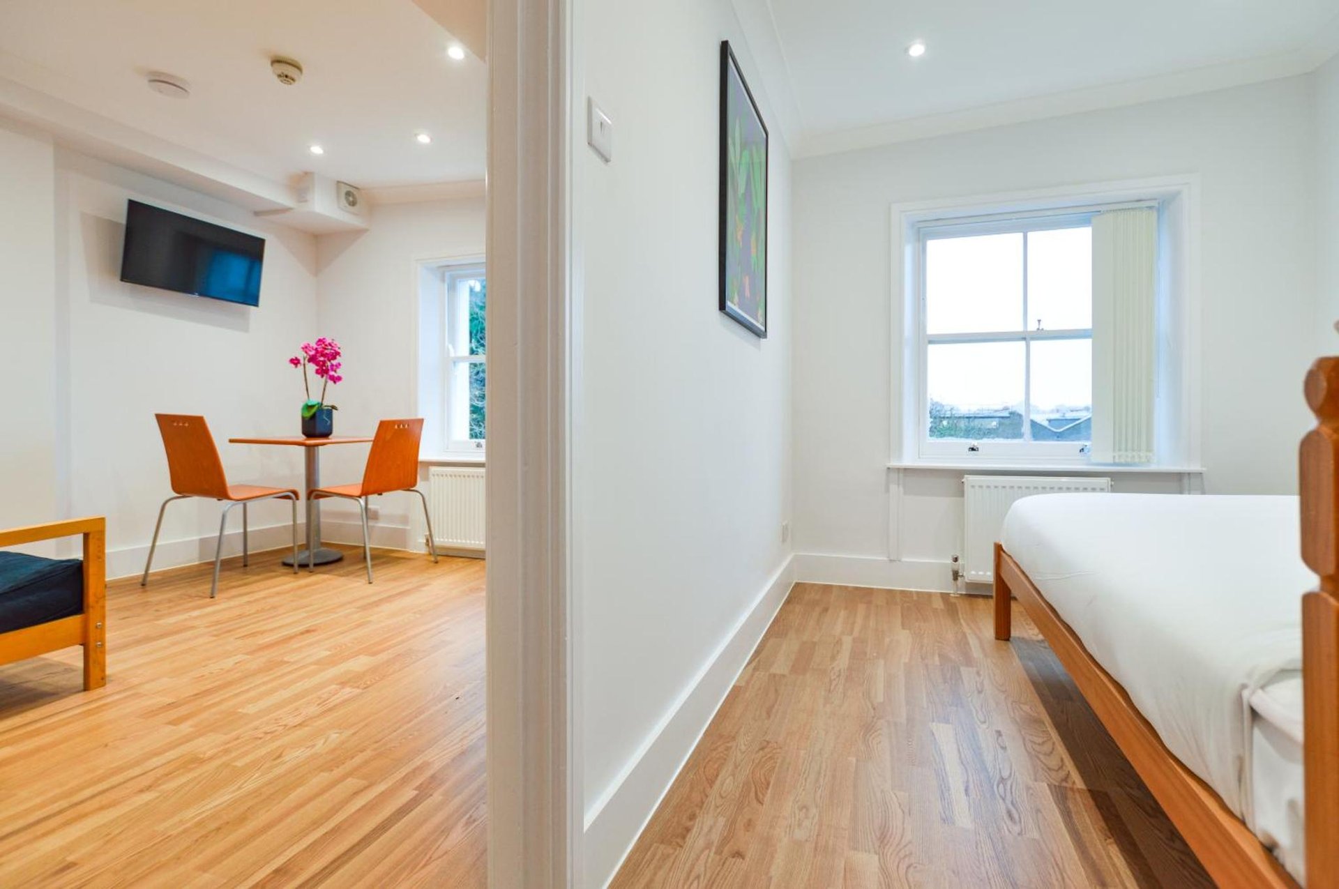 Westbourne Crescent Serviced Apartments photo 4