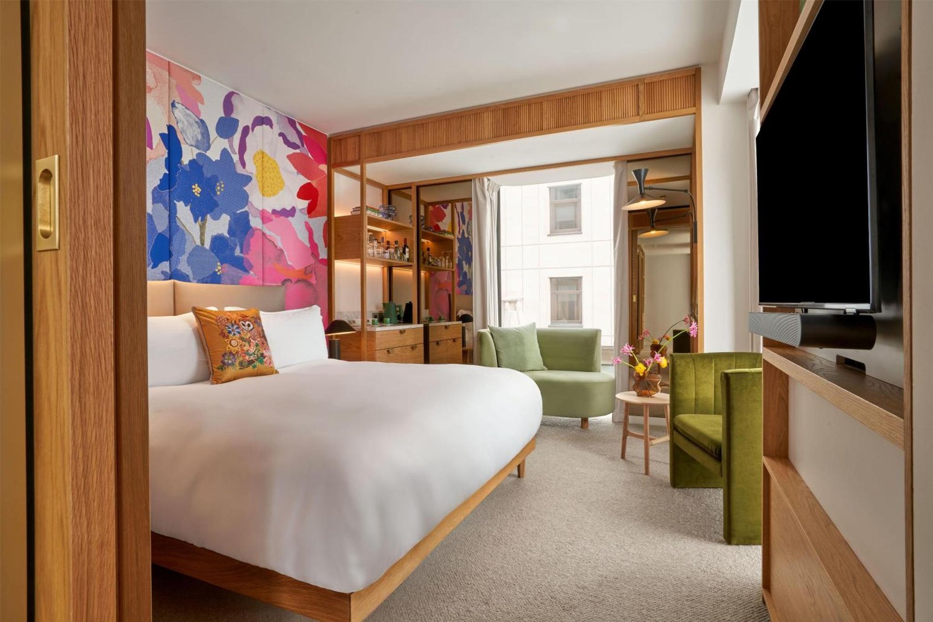 The BoTree London, Curio Collection by Hilton photo 4