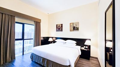 One-Bedroom Twin Suite - Non-Smoking