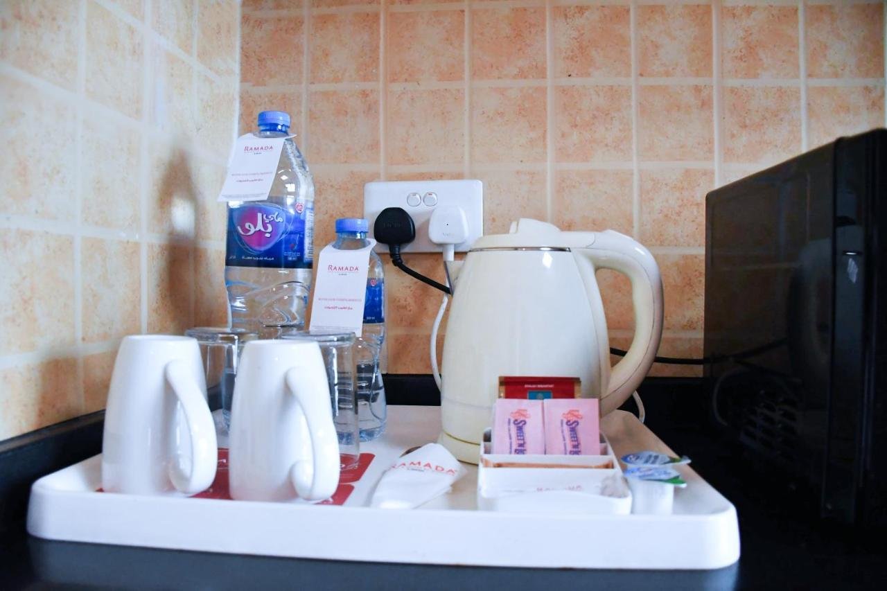 One-Bedroom Twin Suite - Smoking