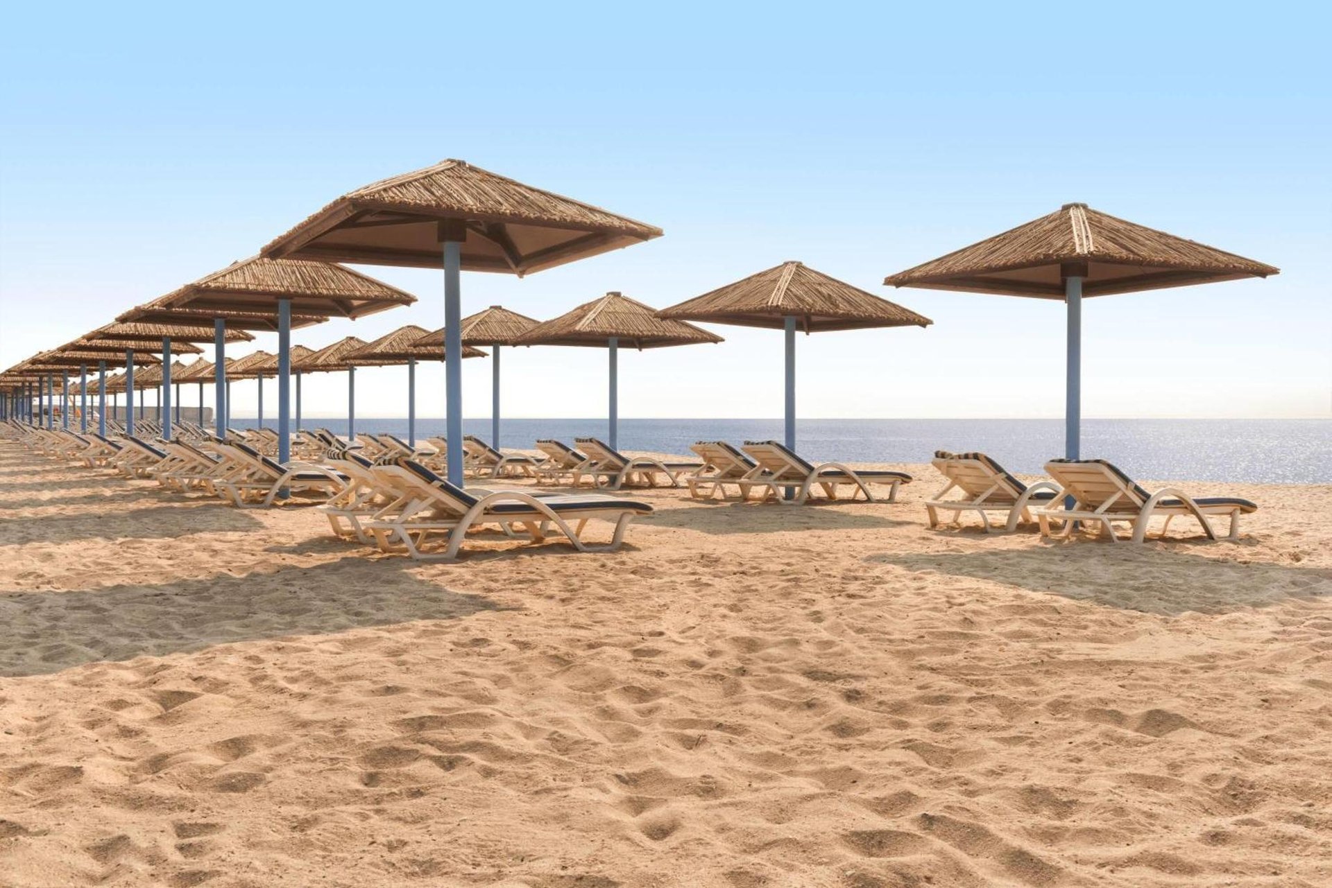 Wyndham Garden Ajman Corniche