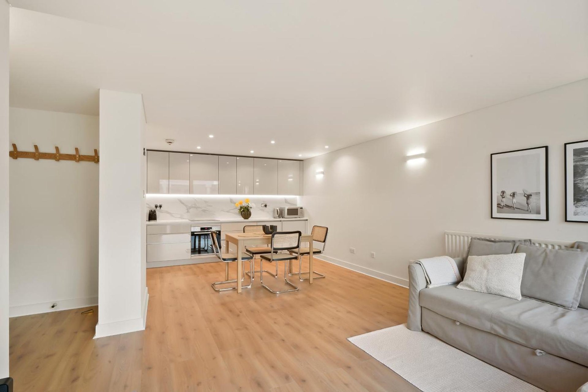 Flat 315, 33 Birtton Street photo 3
