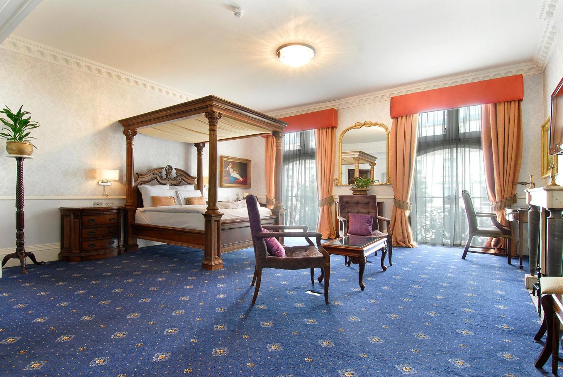 Grand Royale Hyde Park photo 1