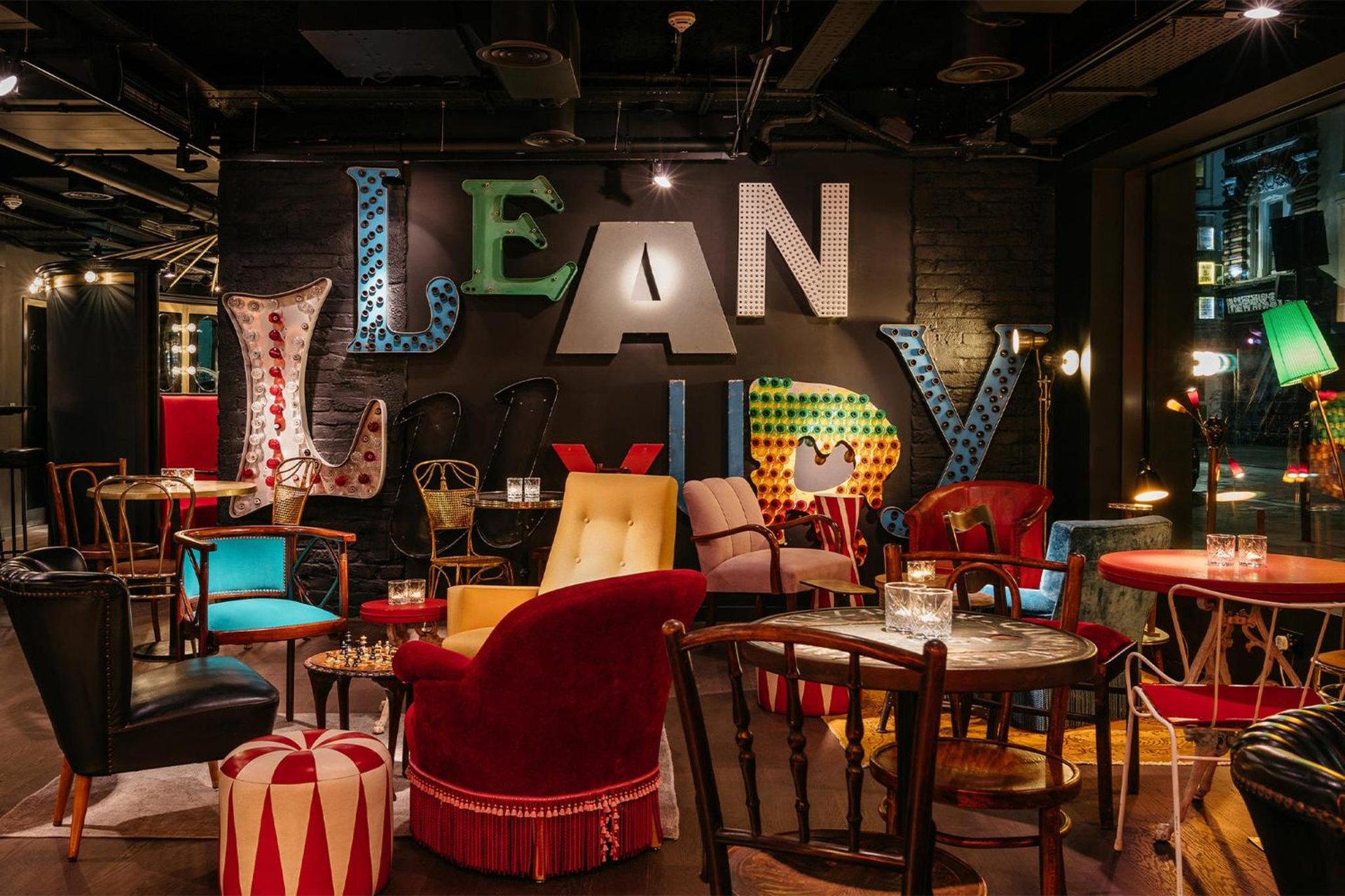 Ruby Lucy Hotel London by IHG photo 4