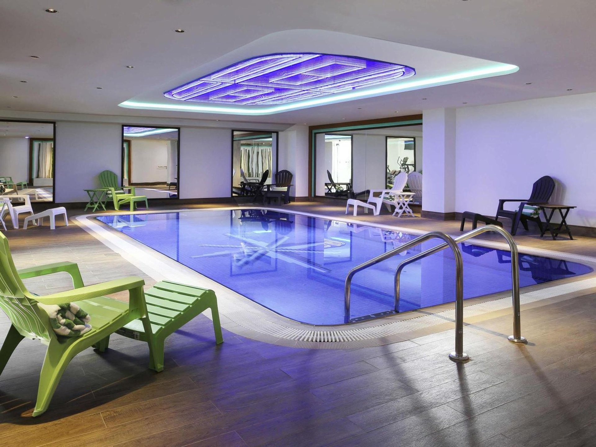 Ibis Styles Dubai Jumeira