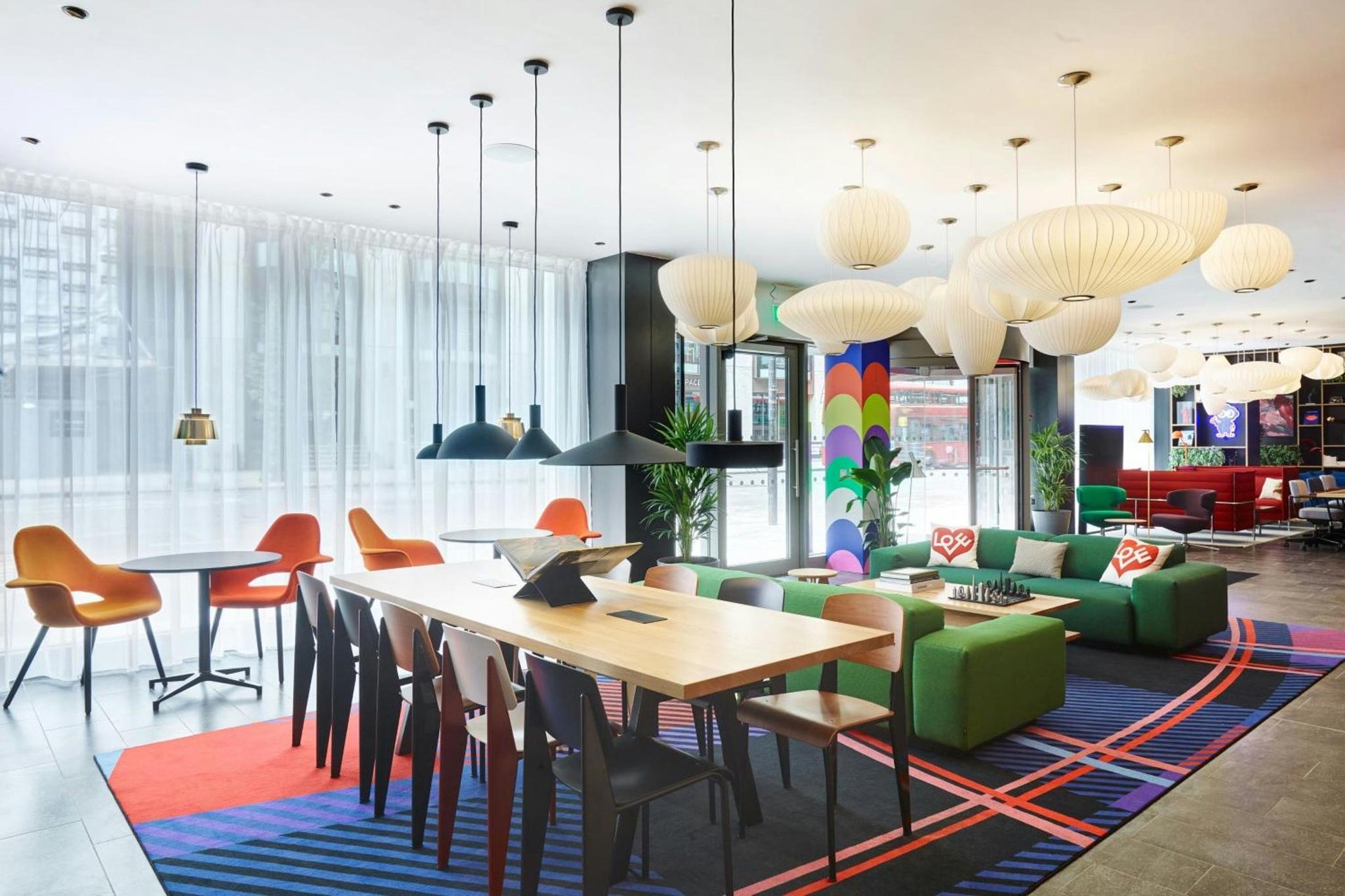 citizenM London Victoria Station photo 1
