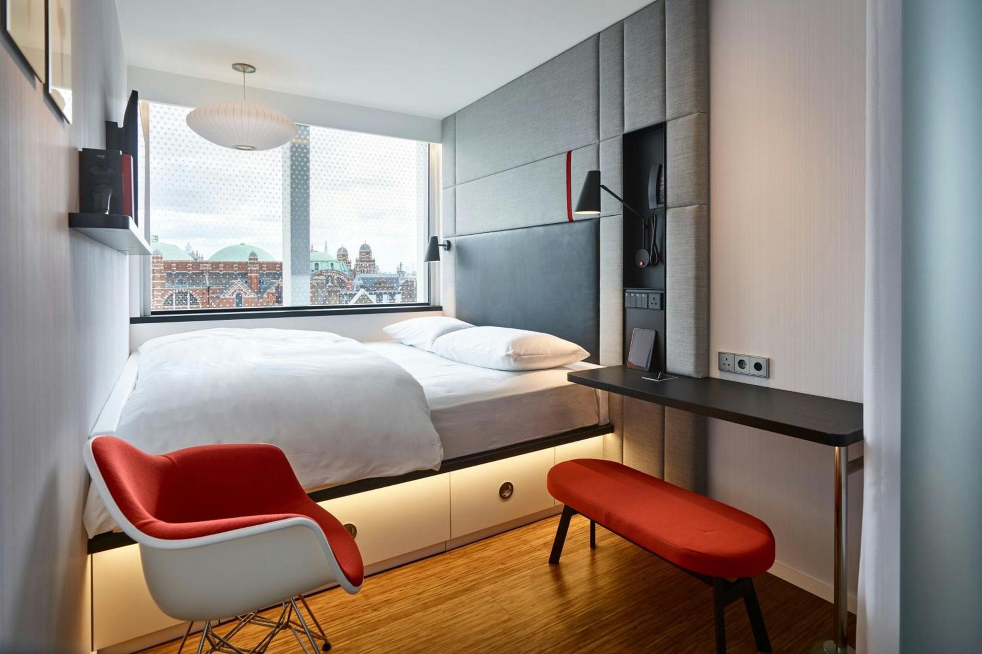 citizenM London Victoria Station photo 4