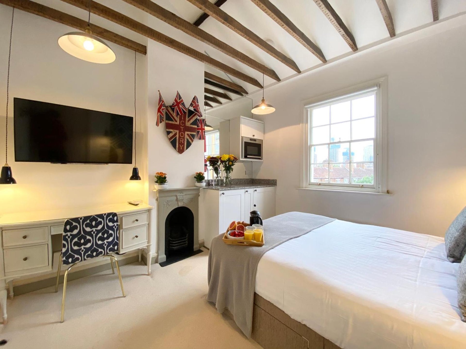 Stylish Studios in Pimlico & Victoria photo 1