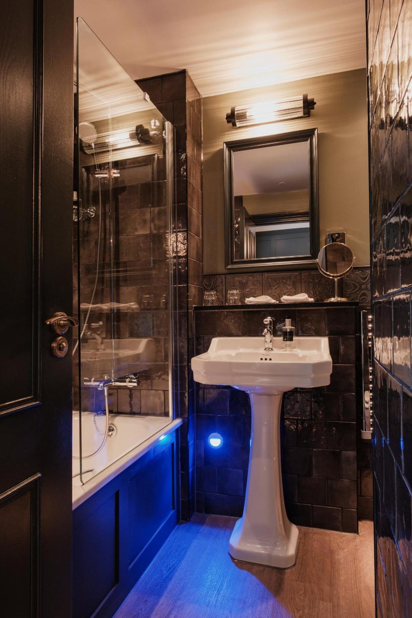 The Sanctuary House Hotel photo 2