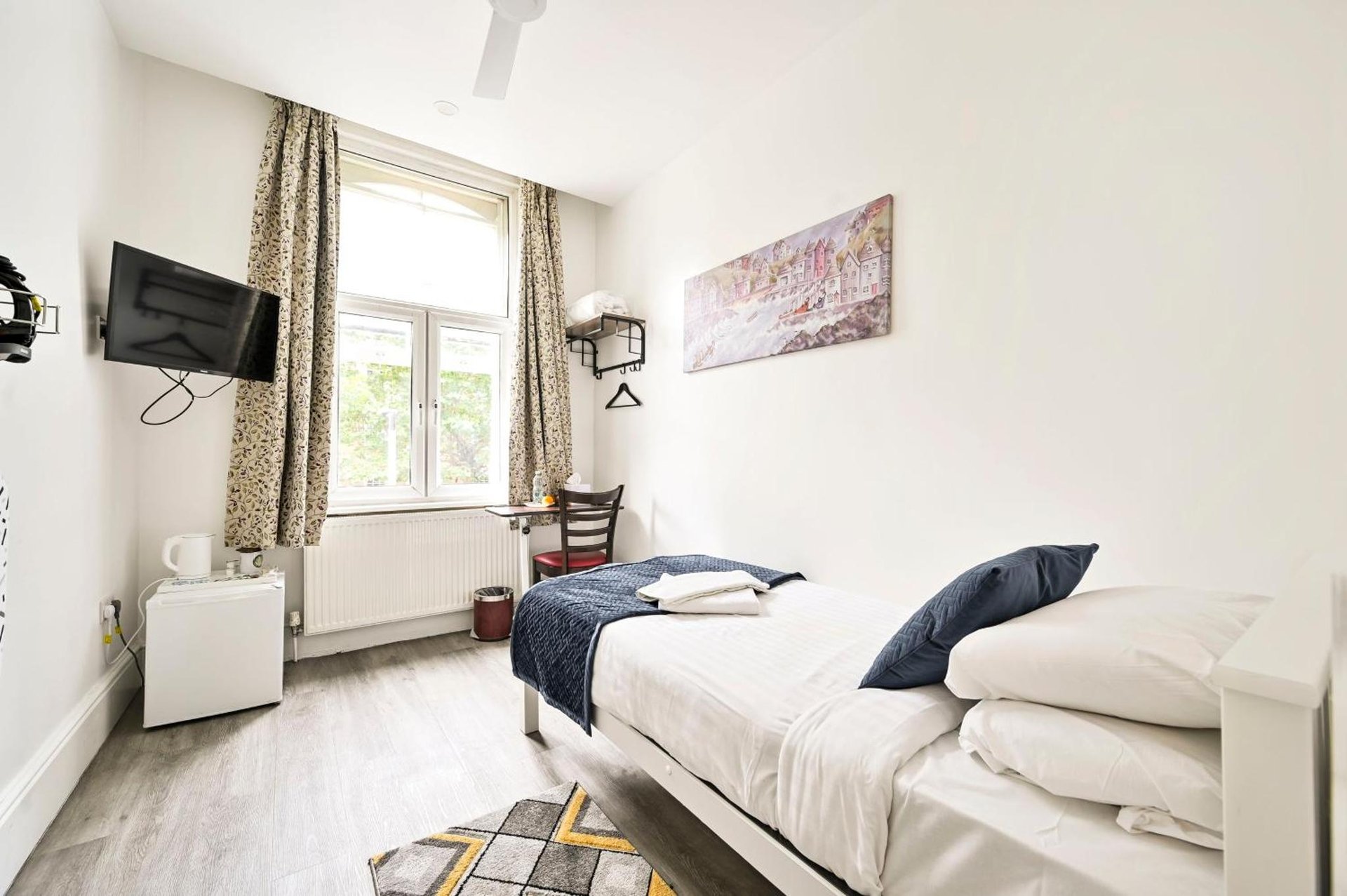 City London Hotel photo 4