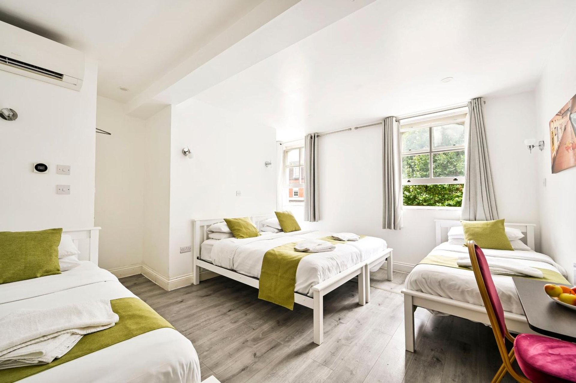 City London Hotel photo 1