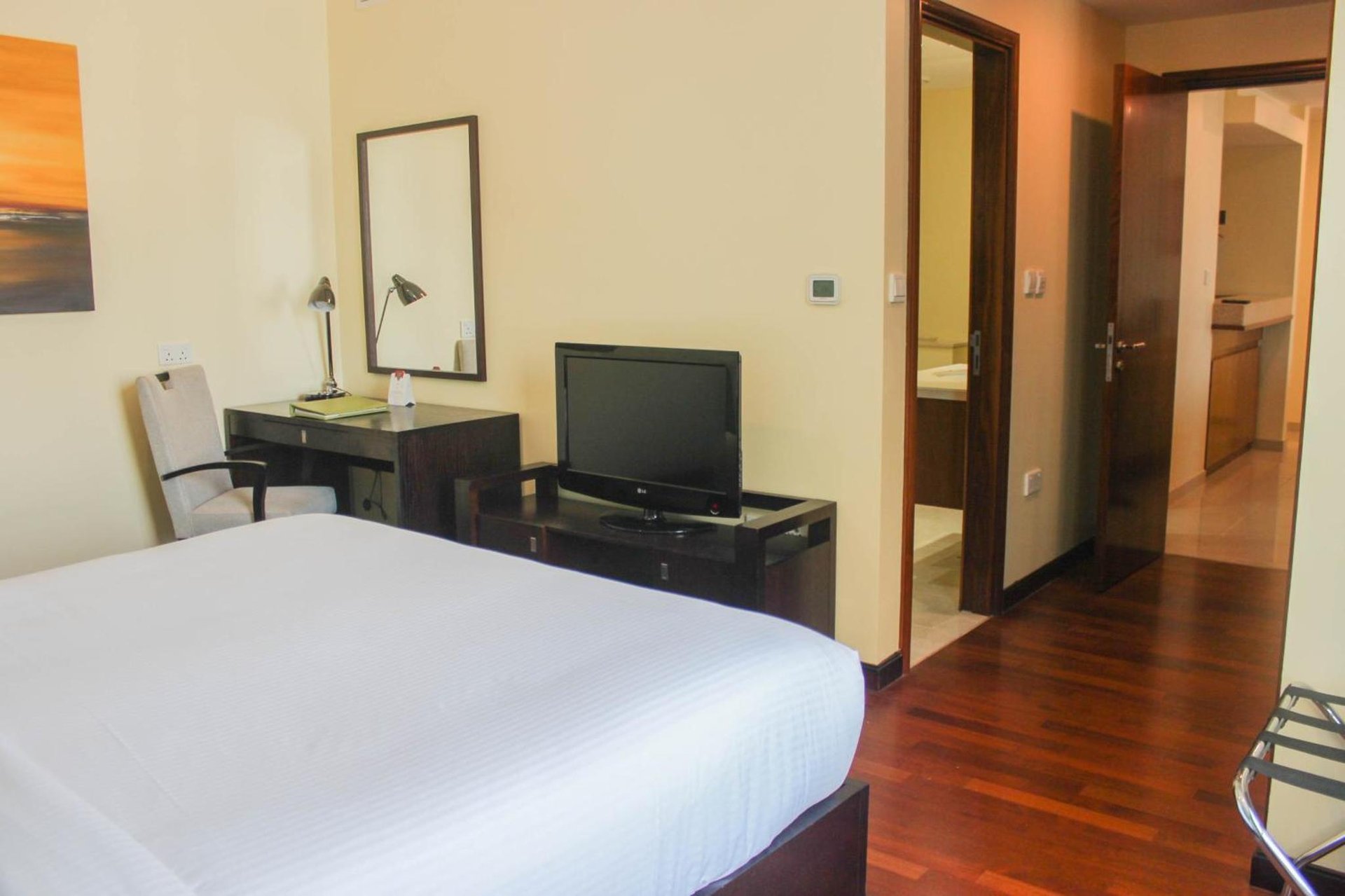 1 Bedroom, Balcony King, Fountain View, Non-Smoking