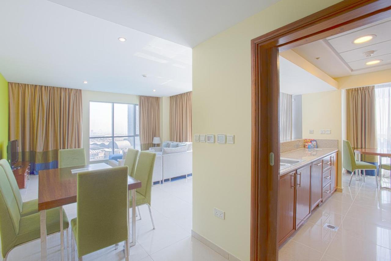 2 Bedroom, Balcony Burj Khalifa View, Non-Smoking