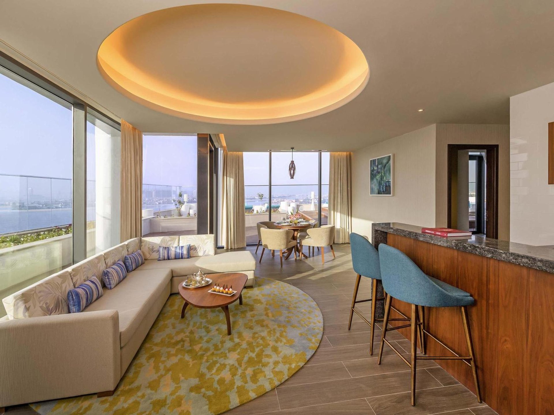 Penthouse King Suite with Rooftop Terrace and Palm Sea View - Club Lounge/Beach Access