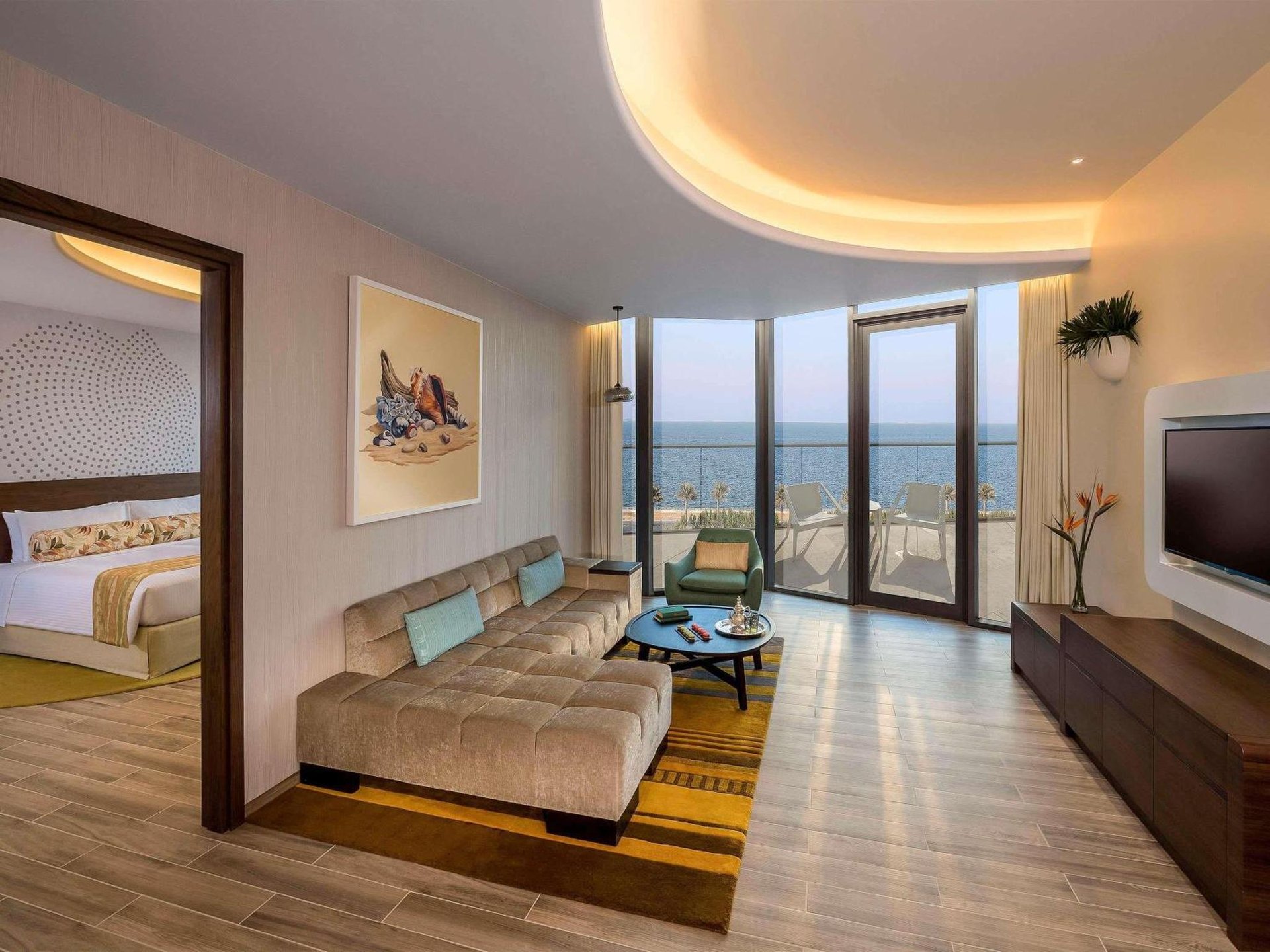 Premium One-Bedroom Suite with Balcony and Sea View - Club Lounge Access