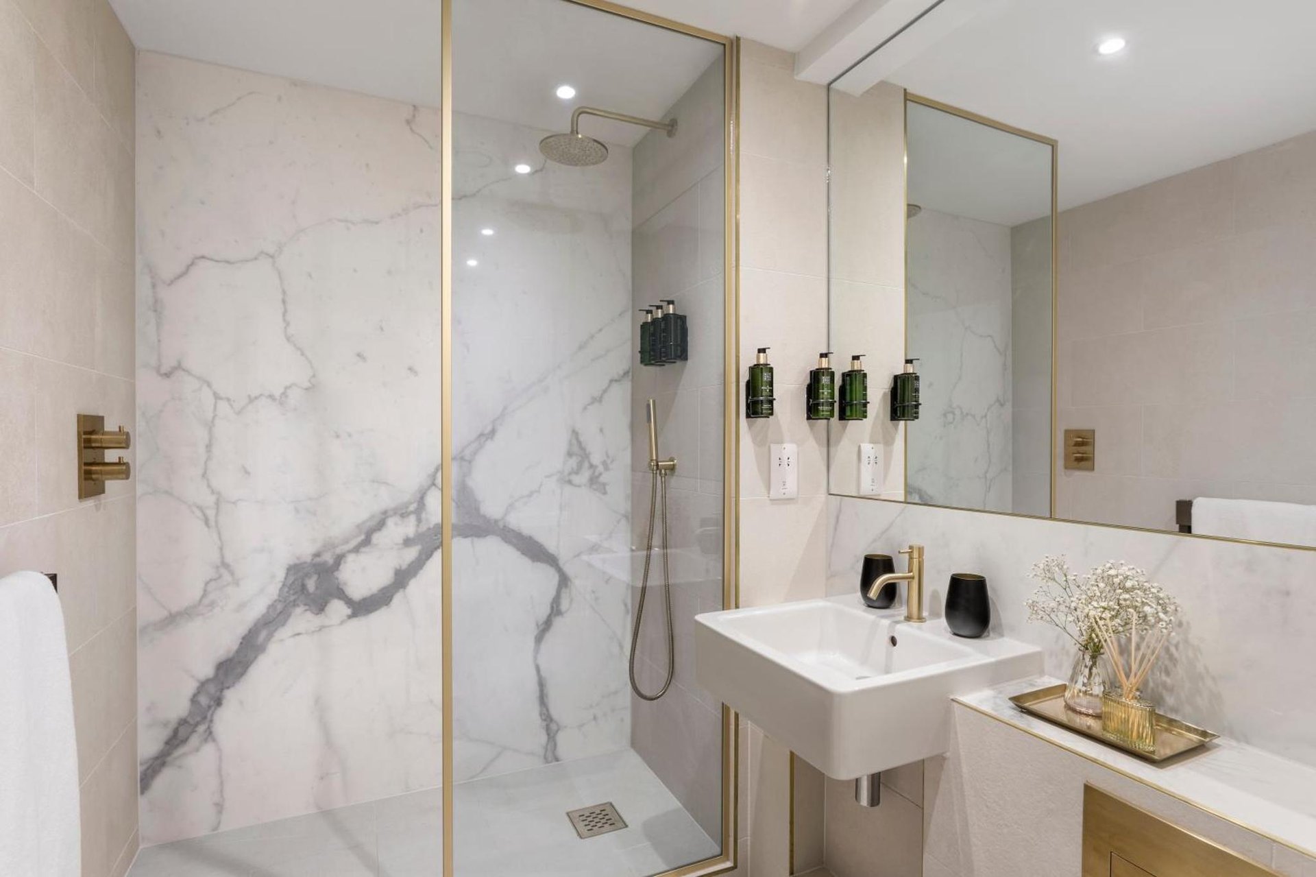 Meliá London Kensington Member of Meliá Collection photo 2