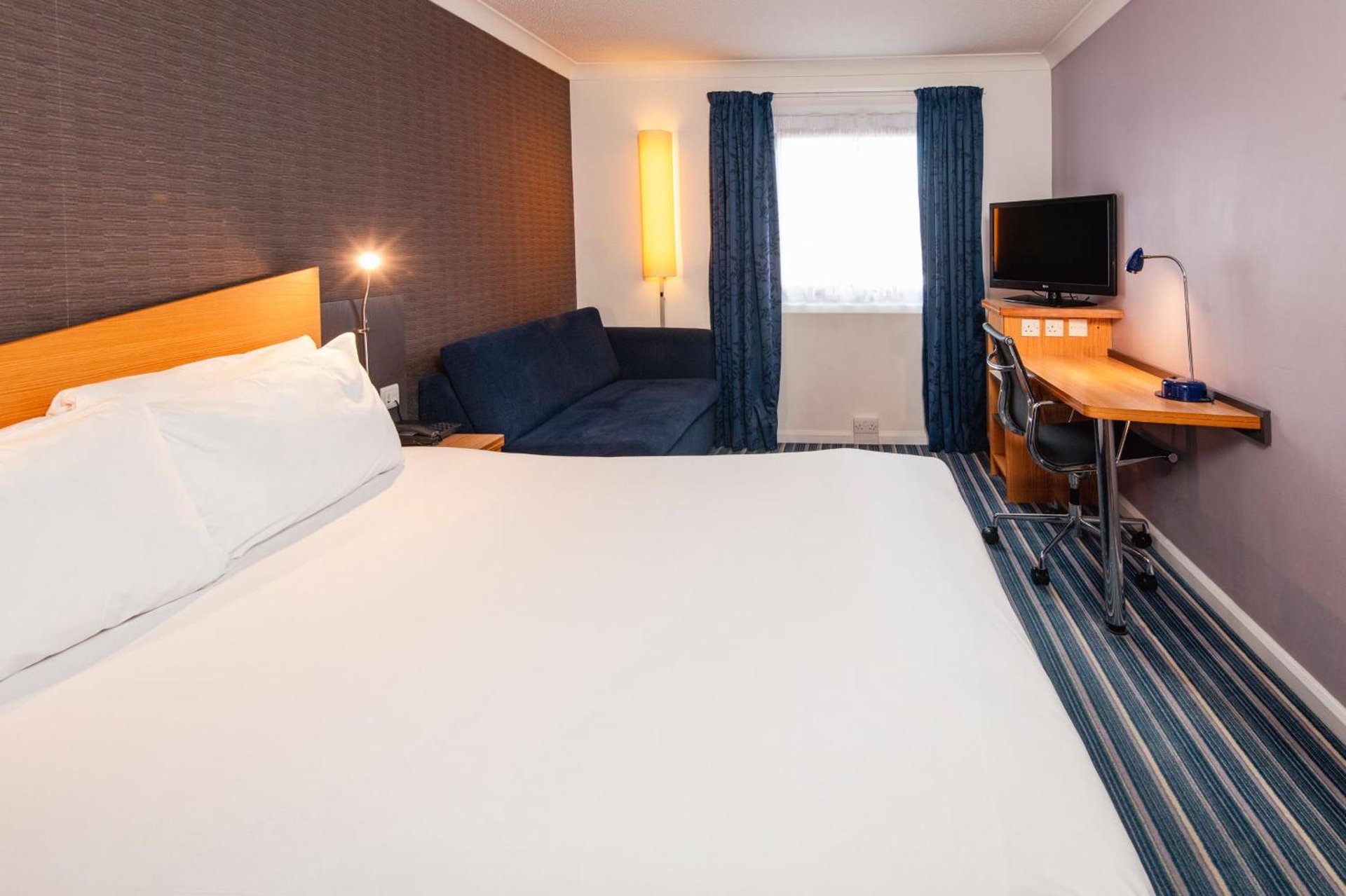 Holiday Inn Express London - Wandsworth by IHG photo 4