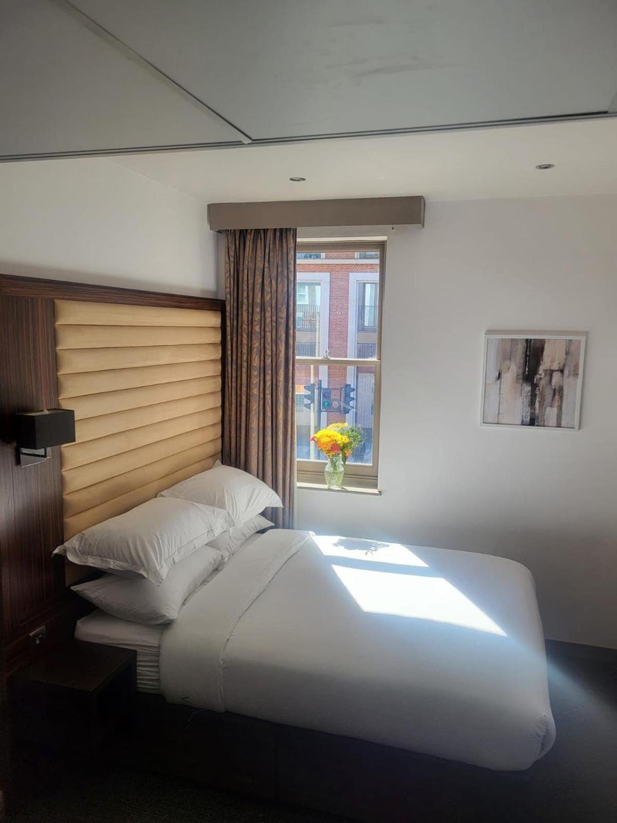 Central Boutique Room 302 photo 1