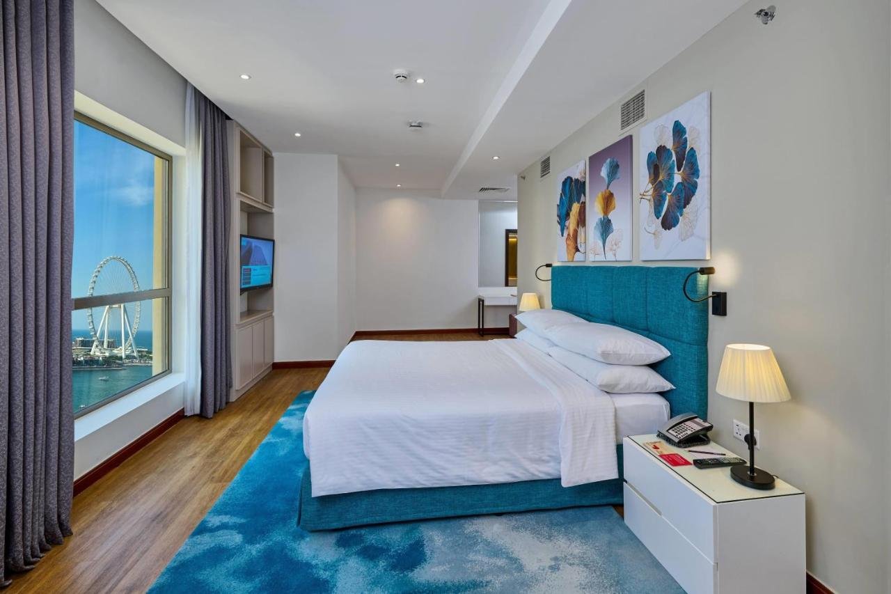 Photo of One-Bedroom King Suite with Partial Sea View #2