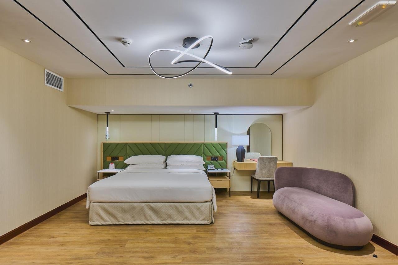 Ramada Hotel, Suites and Apartments by Wyndham Dubai JBR