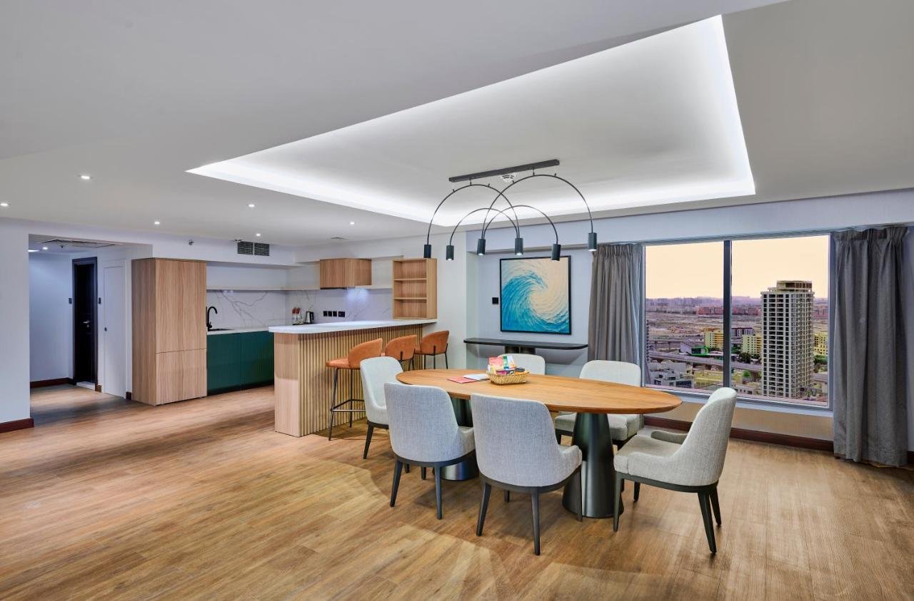 Ramada Hotel, Suites and Apartments by Wyndham Dubai JBR